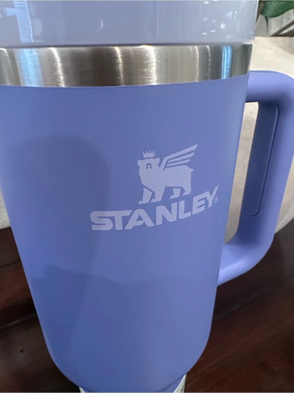 Stanley Hydrangea Lavender Insulated Quencher Tumbler with Handle and Straw - Picture 5 of 7